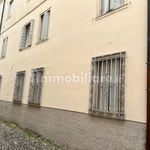 Rent 5 bedroom apartment of 220 m² in Padova