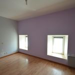 Rent 4 bedroom house of 86 m² in Camprond
