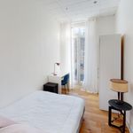 Appartement de 70 m² avec 4 chambre(s) en location à Marseille