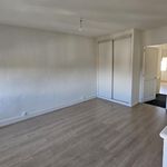 Rent 3 bedroom apartment of 87 m² in Cognac