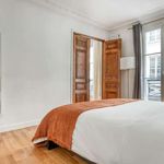 Appartement de 84 m² avec 2 chambre(s) en location à Paris