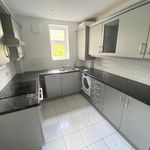 Rent 3 bedroom flat in Knowsley
