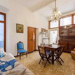Rent 2 bedroom apartment in Genoa