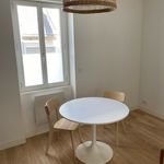 Rent 2 bedroom apartment of 28 m² in Nantes