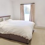 Rent 2 bedroom flat in Gravesend