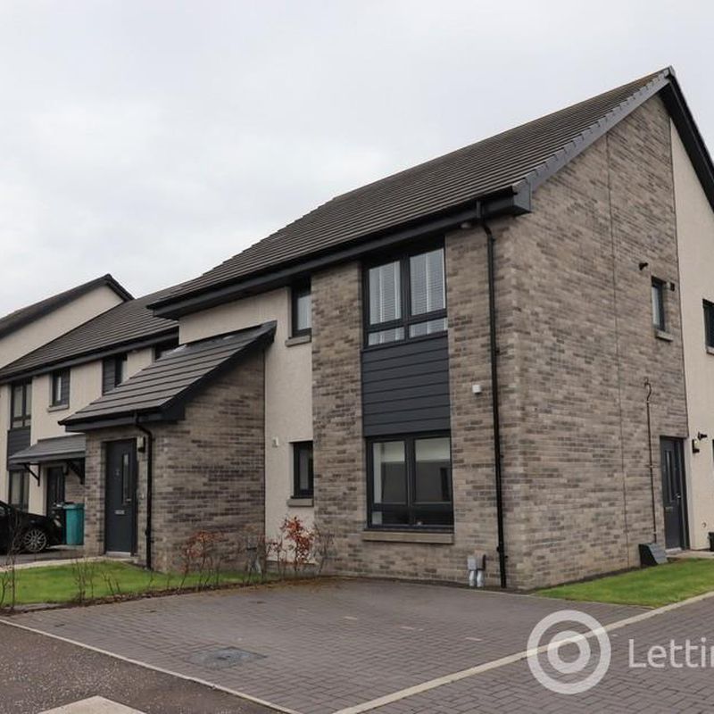 2 Bedroom Apartment to Rent at Fortissat, North-Lanarkshire, England Hart