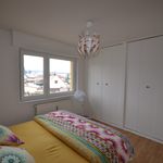 Rent 4 bedroom apartment of 103 m² in Eckbolsheim