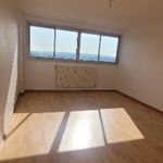 Rent 3 bedroom apartment of 10757 m² in Cavarc