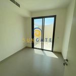 Rent 4 bedroom house of 229 m² in Dubai