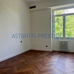 Rent 6 bedroom apartment of 230 m² in Arsago Seprio