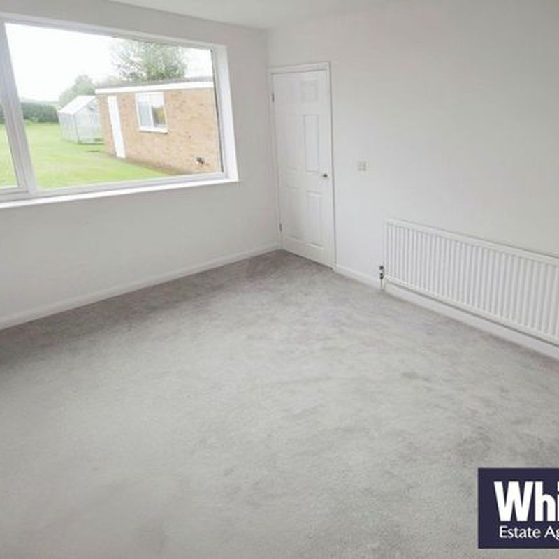 Semi-detached house to rent in Meaux Road, Wawne, Hull HU7