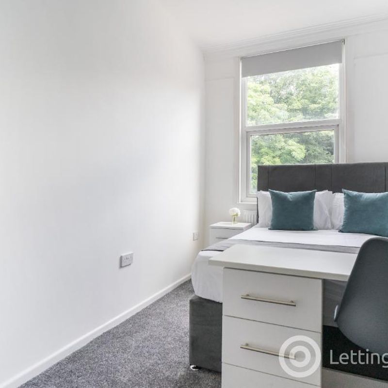 6 Bedroom Flat to Rent at Fallowfield, Manchester, England