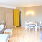 Rent 2 bedroom apartment of 47 m² in Royan