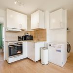 Rent 5 bedroom apartment of 88 m² in Venissieux