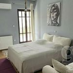 Rent 3 bedroom apartment of 175 m² in Βούλα