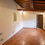 Affitto 5 camera casa di 500 m² in Bagno a Ripoli