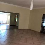 Rent 5 bedroom house of 1800 m² in City of Tshwane