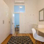 Rent 3 bedroom apartment of 100 m² in Lisboa