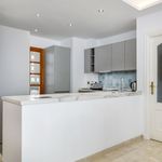 Rent 3 bedroom apartment of 184 m² in Marbella