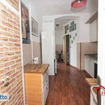 Affitto 4 camera appartamento di 93 m² in Genova
