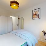 Rent a room of 80 m² in Puteaux