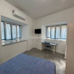 Rent 4 bedroom apartment of 60 m² in Napoli