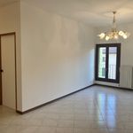 Rent 2 bedroom apartment of 90 m² in Padova