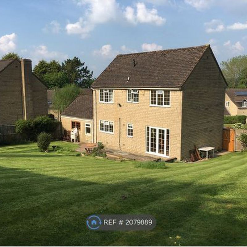 Detached house to rent in Bownham Mead, Stroud GL5 Houndscroft