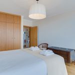 Rent 1 bedroom apartment of 75 m² in Funchal
