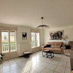Rent 3 bedroom apartment of 60 m² in Arles