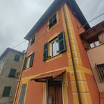 Affitto 2 camera appartamento di 60 m² in Montoggio
