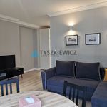 Wynajmij 2 sypialnię apartament z 44 m² w Gdynia