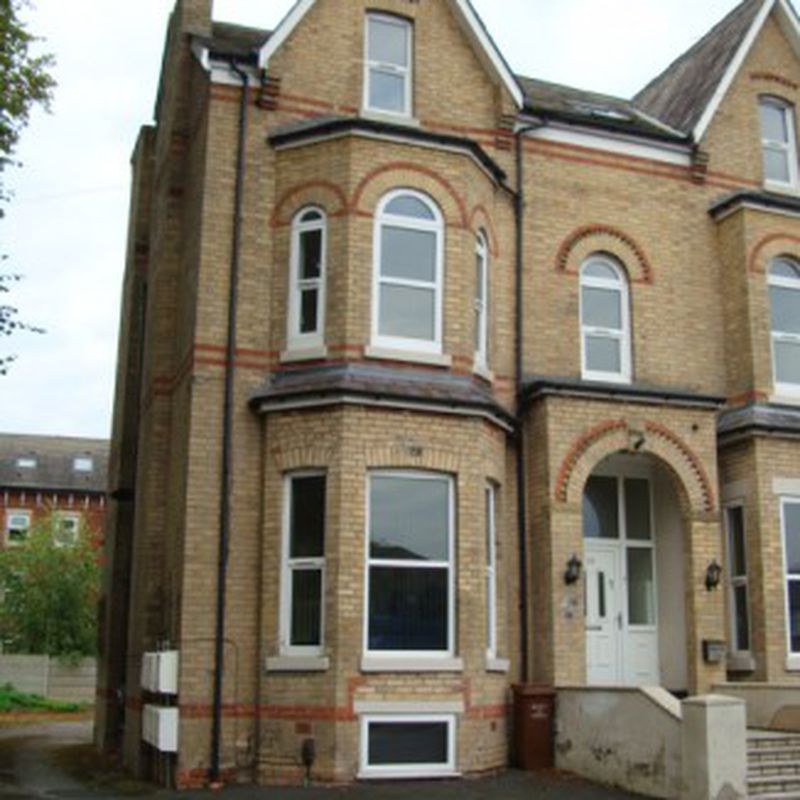 9 Bed student house in Fallowfield - Ex Bills