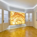 Rent 5 bedroom apartment of 220 m² in Praha