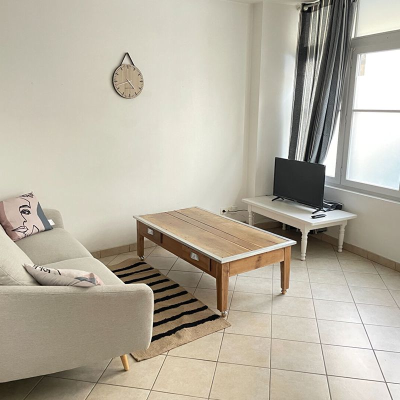 Appartement 2 pièces Château-Gontier-sur-Mayenne 34.41m² 470€ à louer - l'Adresse