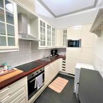 Rent 2 bedroom apartment of 94 m² in Sint-Pieters-Woluwe