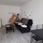 Rent 1 bedroom apartment of 26 m² in Saint-Sébastien-sur-Loire