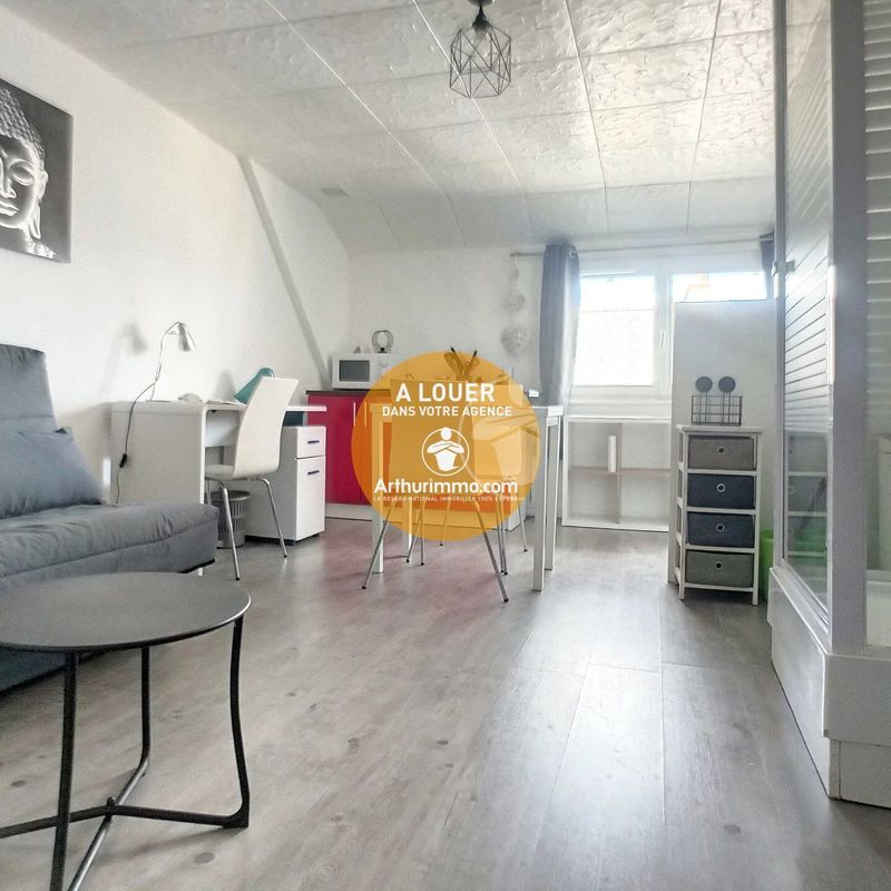 Louer appartement de 1 pièce 18 m² 395 € à Vannes (56000) : une annonce Arthurimmo.com