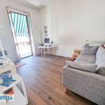 Affitto 4 camera appartamento di 72 m² in Firenze