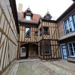 Rent 2 bedroom apartment of 41 m² in Troyes