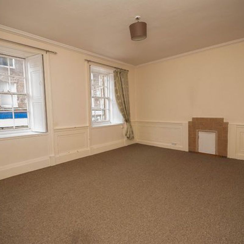 Flat to rent in High Street, Brechin, Angus DD9