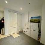 Rent 5 bedroom house of 250 m² in Schaarbeek