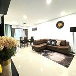 Rent 3 bedroom house of 175 m² in Bangkok