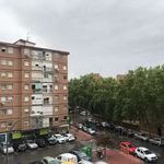 Rent a room of 110 m² in Alcalá de Henares