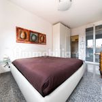 Affitto 5 camera appartamento di 129 m² in Bologna