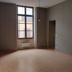 Rent 1 bedroom apartment of 44 m² in Nimes