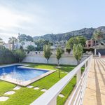 Rent 3 bedroom apartment of 170 m² in Alicante