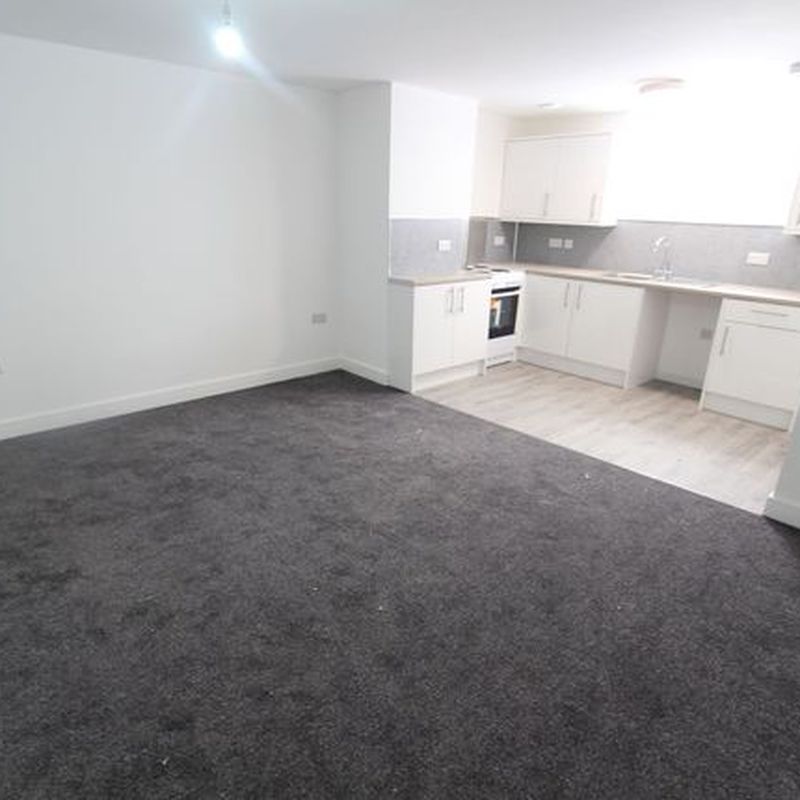 Flat to rent in Flat 6 102 Chaucer Close, Sheffield S5 Birley Carr