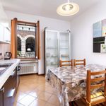 Rent 6 bedroom apartment of 120 m² in Verona