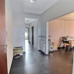 Maison de 80 m² avec 2 chambre(s) en location à Charleroi